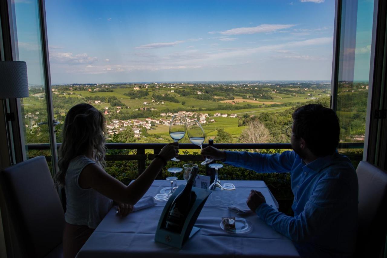 Villa Del Poggio Prosecco Bike Hotel San Pietro Di Feletto Exterior foto